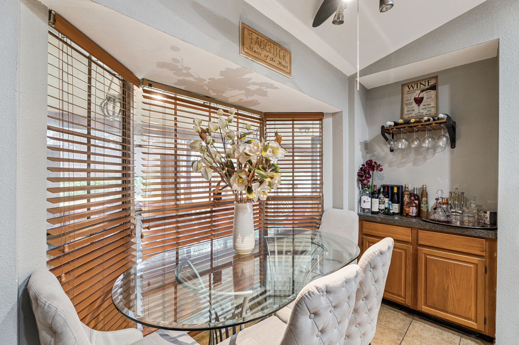 14-web-or-mls-611_N_Forsyth_Rd__Orlando__FL_32807_DSC03021