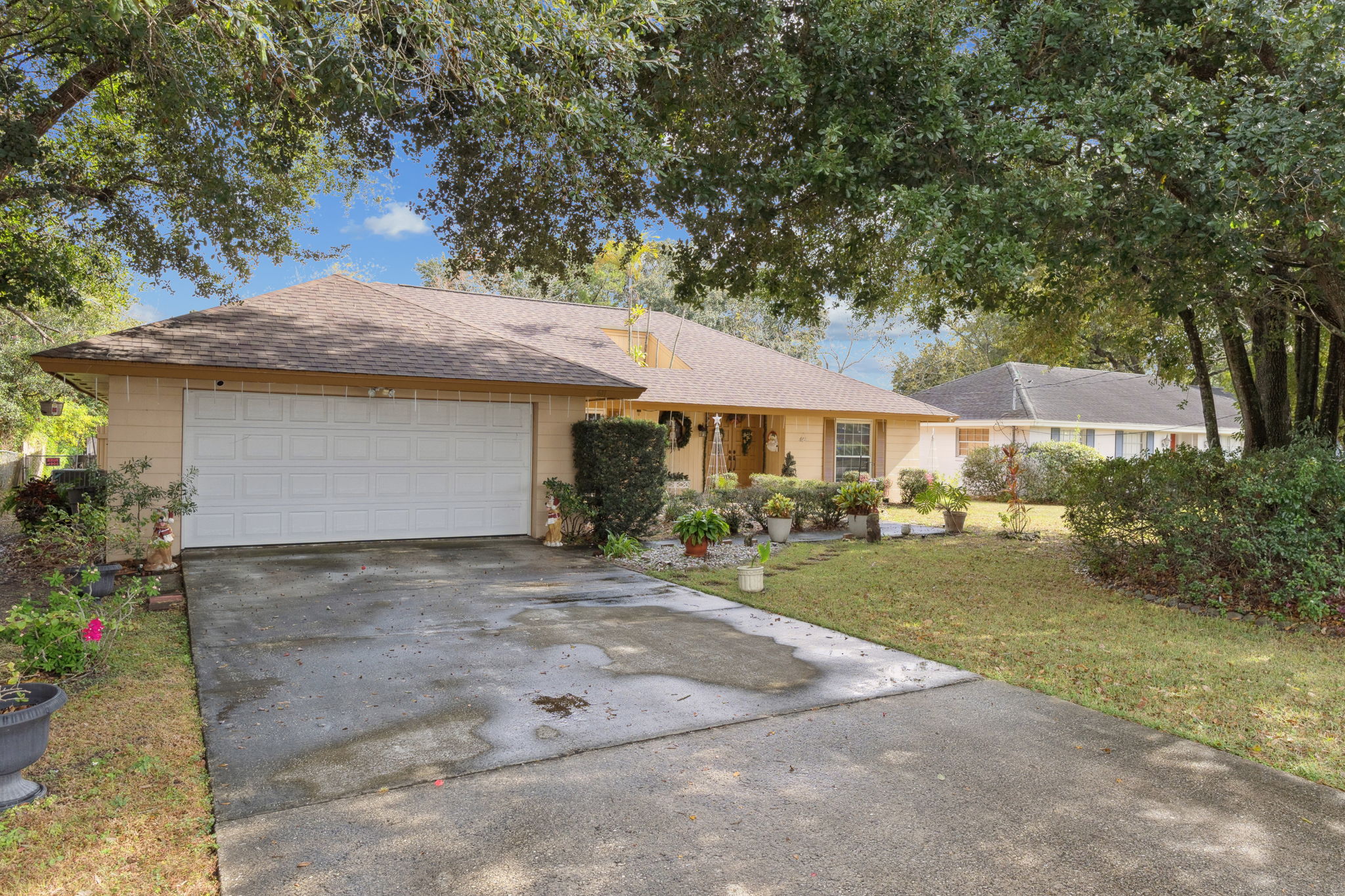 4-web-or-mls-611_N_Forsyth_Rd__Orlando__FL_32807_DSC03054